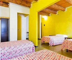 Sleep Easy Hotel